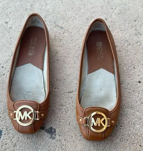 Michael Kors LOGO MOCASSIN FLATS  SIZE 6M BROWN WOMANS SHOE