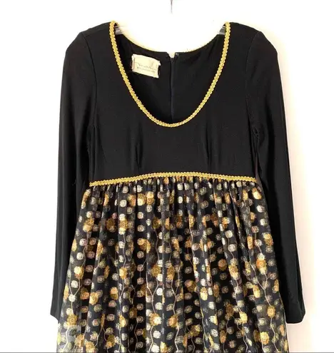 Maru Sahara Hotel 1960’s Vintage Lame Gown