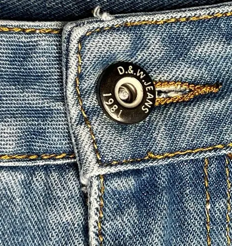 D & W Jeans 1981 Cut off Raw Hem Denim Jean Shorts XL 16 Blue