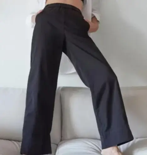 Everlane NEW  The Easy Pant in Black