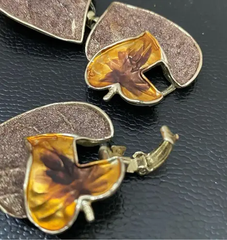 Vintage Unsigned Tectured Gold