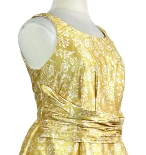 Eshakti Women’s Plus Dress Fit Flare Ruched Waist Yellow Floral Size 14/16