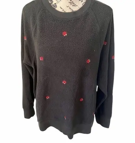 PINK - Victoria's Secret Victoria’s Secret black and red rose fleece sweater Sherpa sweater pullover