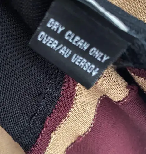 Ellen Tracy ā Sequin Trimmed Silk Print Cardigan Sweater ā Mahogany Sand ā Med