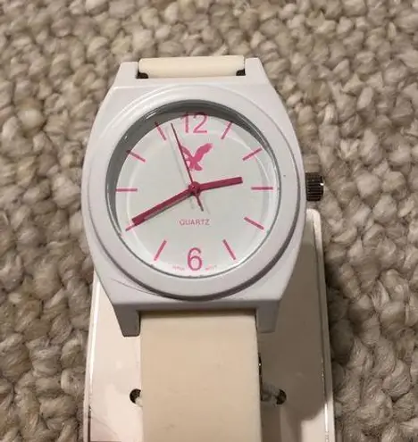 American Eagle WHITE RUBBER AE WATCH