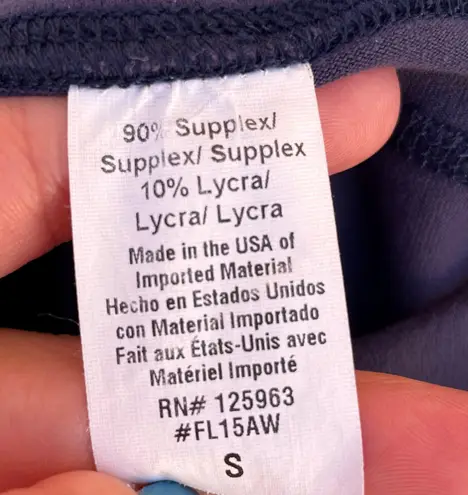 Beyond Yoga Elevate front seam long leggings in navy and lilac size S small