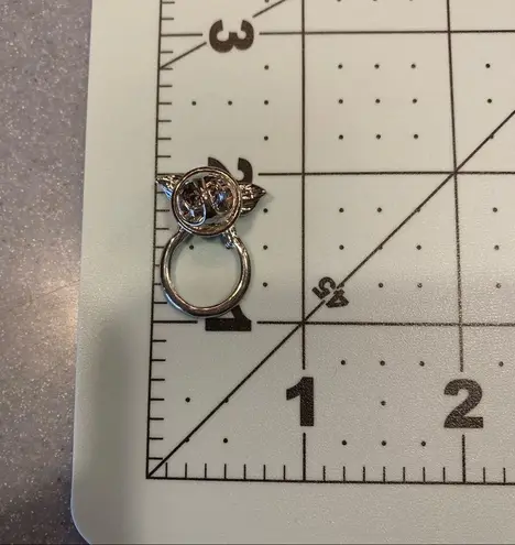 NEW Silver Color Butterfly Pin w/ Rhinestones Fashion Jewelry Lead Compliant