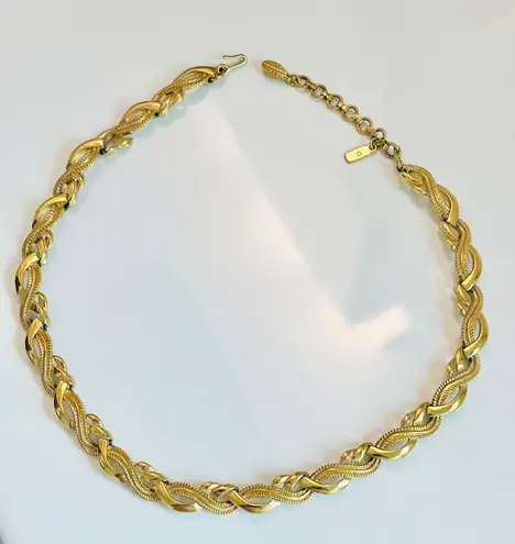 Monet Vintage Chunky Tarnish Resistant Luxe Gold Chocker Logo Necklace 