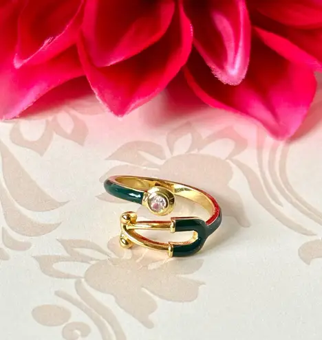 Stethoscope Ring 🩺 Gold Size 7