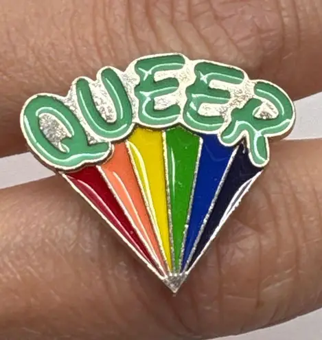 Queer Pin LGBTQ Pride Rainbow Enamel Lapel Pin Badge Accessory Green