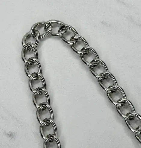 Butterfly Charm Silver Tone Metal Chain Link Belt One Size (OS) ✨