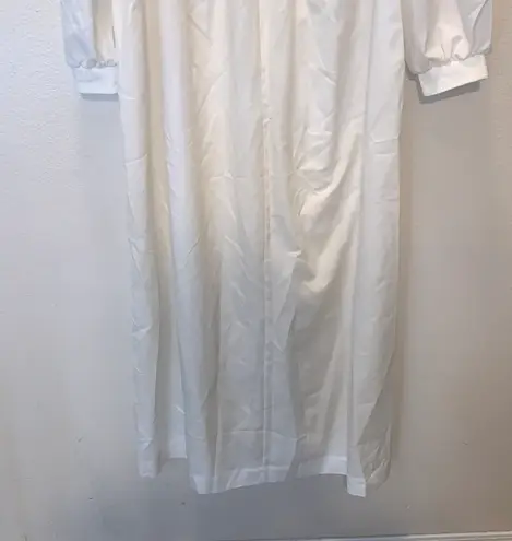 Unique Vintage Le Voy's Size XL Vintage White Long Chiffon Robe Peignoir Lingerie Nightgown