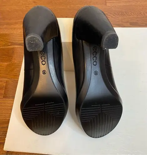 Ecco   pump 9-9.5 black