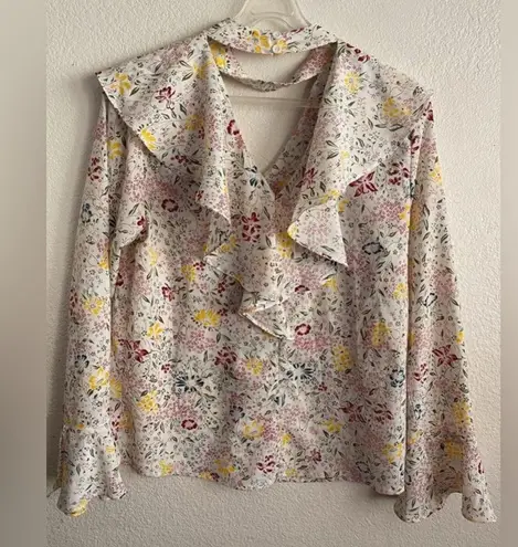 Very J 💥 Ruffle Floral Print Bell Sleeve Blouse Multicolor M