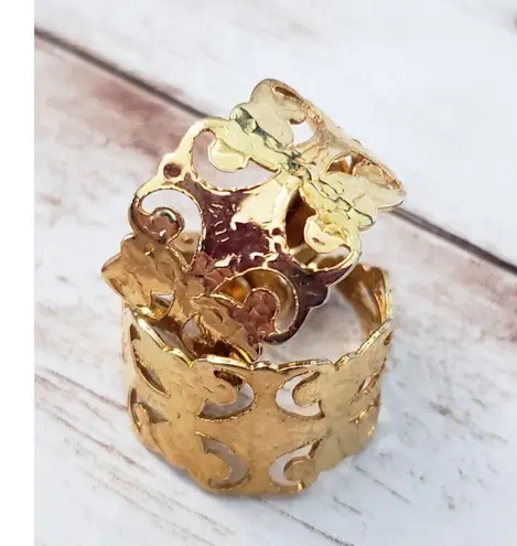 Vintage Clip On Earrings