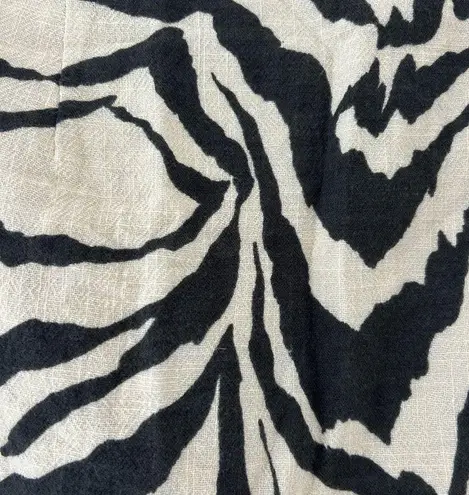 H&M  Ruched Zebra Print Skirt Sz 8 - Image 3