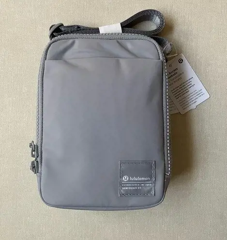 Lululemon Easy Access Crossbody Bag 1.5L