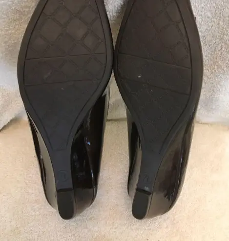 Etienne Aigner Brown Wedge open toe shoe size 7.5