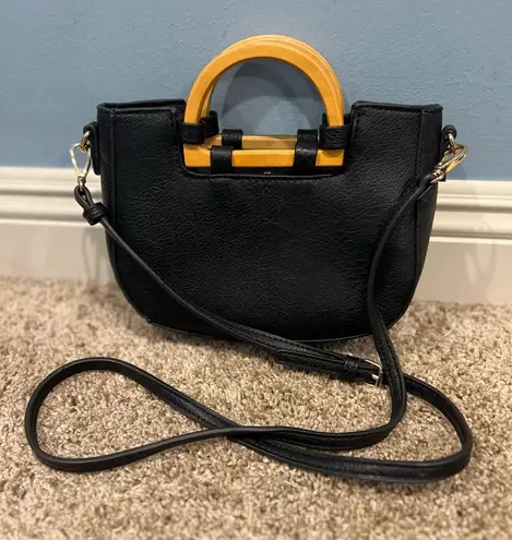 Sole Society Black leather cross body purse