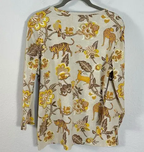 J. McLaughlin Catalina Cloth Signature Tee in Sand Gold Tigris Blossom Large