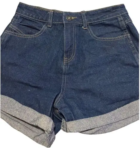 Denim & Co Women’s Denim Co Blue Short Shorts with Cuffs Size 6 Sku 2549