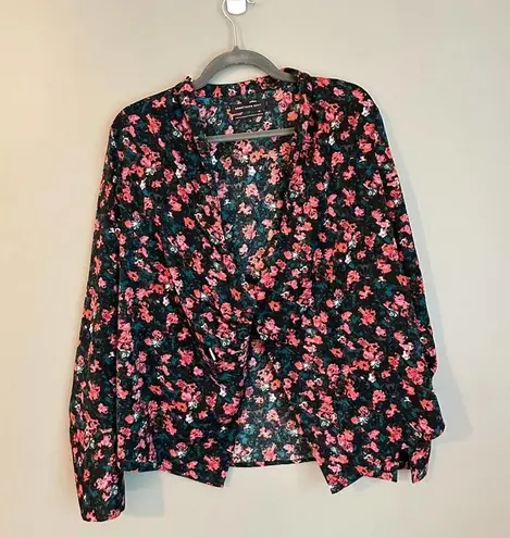 Something Navy  Multicolor Floral Long Sleeve Wrap Front Blouse Size M