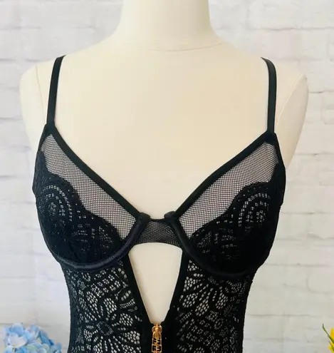 Boutique NEW Lace Teddy