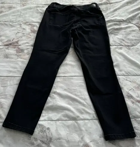 Tahari Kelly Mid Rise Black Slimming Skinny Jeans, size 14W