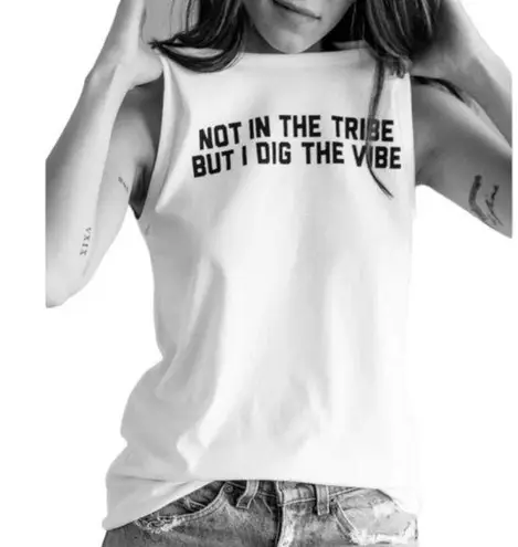 UNKOSHER MARKET Not In The Tribe But I Dig The Vibe Tank Top Womens Size Medium White