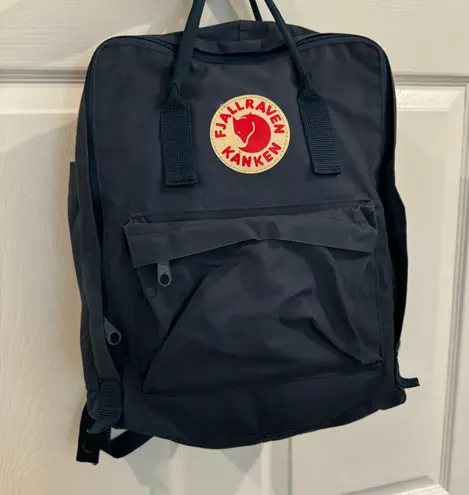 Fjällräven Fjallraven Kanken Pack - Navy