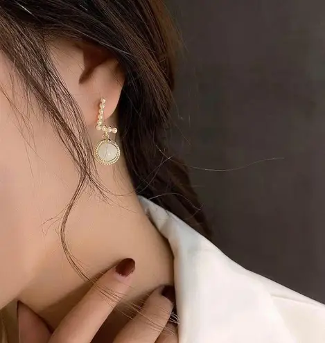 Women's Pearl Letter Cat‘s Eye Stone Dangle Drop Earrings Gold