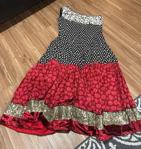 Handmade Indian Formal Elegant Black and Red One-Shoulder Dress Size 12/14