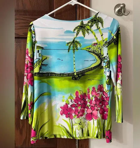 Women’s medium Vetements Pink Graphic Blouse