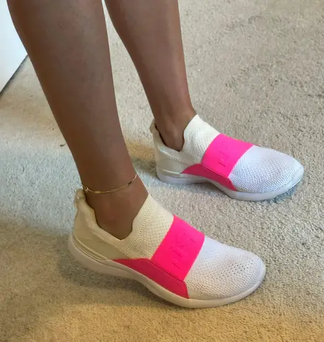 APL Techloom Bliss Sneakers