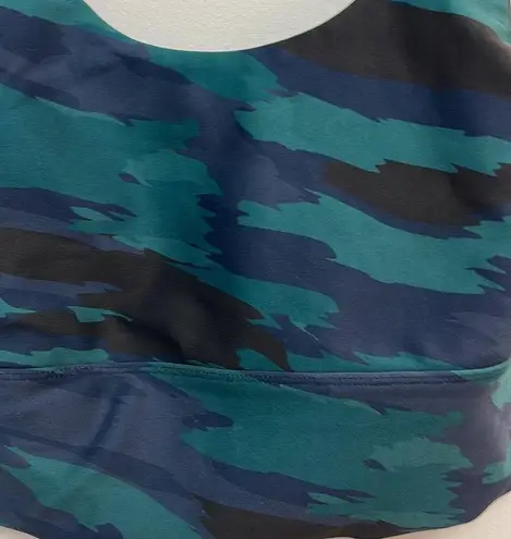 SoulCycle  Aqua Camouflage Sports bra