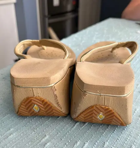 Very Volatile Sandals