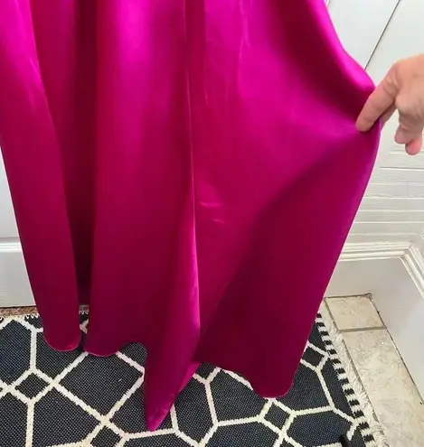 XScape Women's Size 6 Magenta Satin Gown Rose Applique Formal Dress