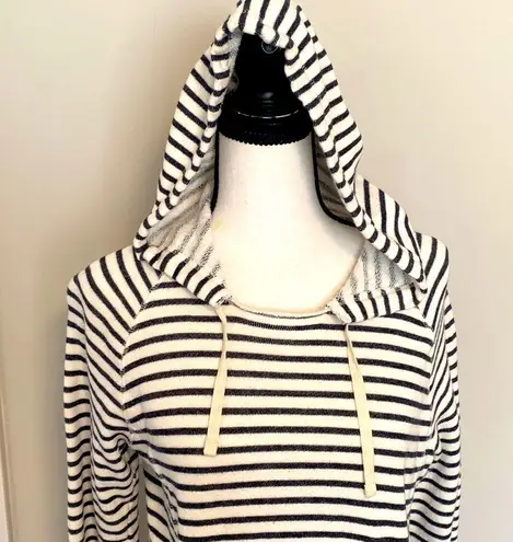 J.Crew || White/black striped hoodie with pockets