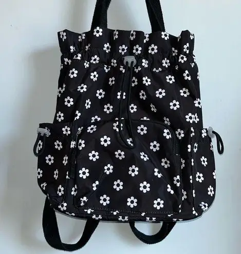 Art Class Retro Floral Drawstring Backpack Daisy Pattern