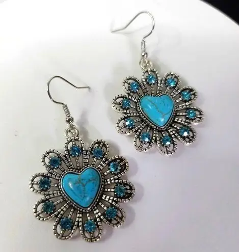 Boho Silver Turquoise Color Natural Stone Heart Flower Earrings New Blue