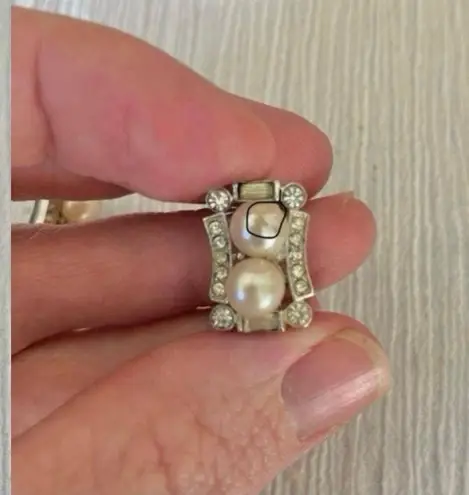 Vendome Pearl Rhinestone Earrings Vintage Elegant Classic Style Minimal Pearlcore Silver