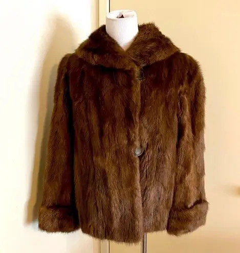 Sable fur coat with a brand new lining size 8 Brown