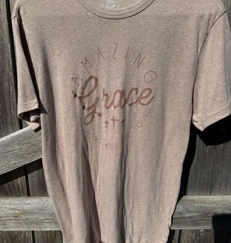 Amazing Grace Graphic T Shirt Religious Christian Tee Top Tan Size M