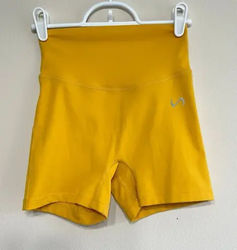 Tlf Golden Biker Shorts Small Women Yellow