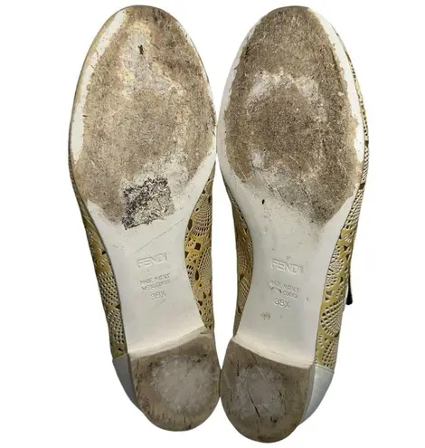 Fendi  Women’s 38.5 7.5 Yellowed White Laser Cut Patent Leather Mary Jane Flats