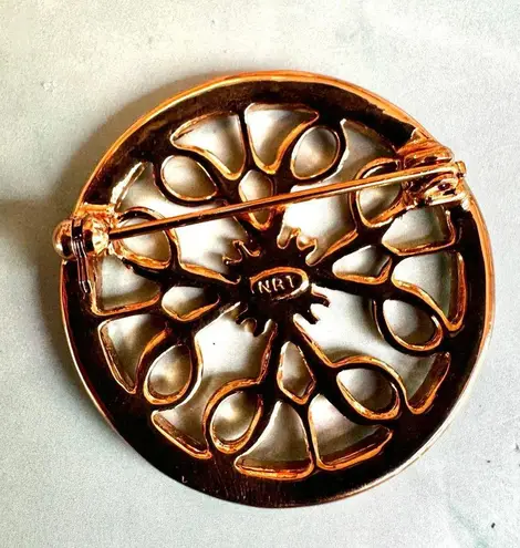 Nina Ricci for Avon NRT Rhinestone Brooch Gold Tone Vintage