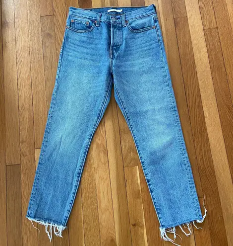 Levi's Wedgie Icon Jean in “Shut up”