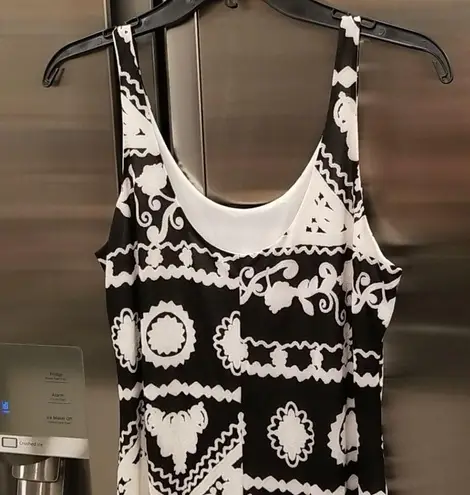 Lucy Love 💕💕 Keep It Simple Maxi Sleeveless (M)