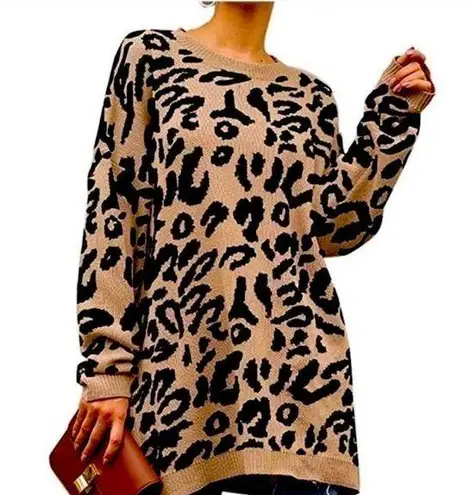 Elodie  Leopard Print Oversized Sweater Long Sleeve Size Small