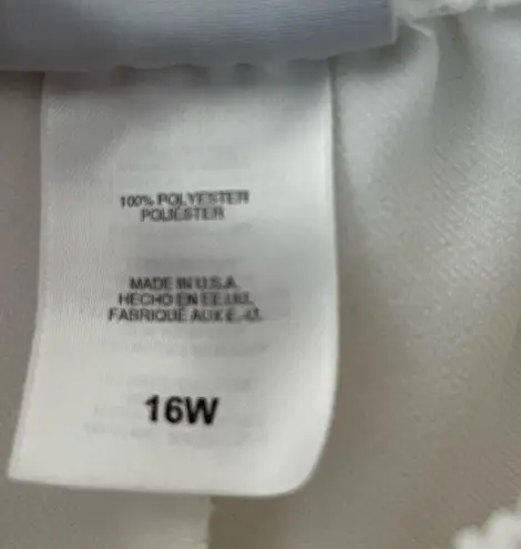 Alfred Dunner Pants White Pull On Textured Straight Leg Sz 16W EUC Tik-Tok